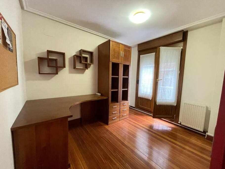 Erribera Etxea Amplio Piso Con Parking Leilighet Bermeo Eksteriør bilde